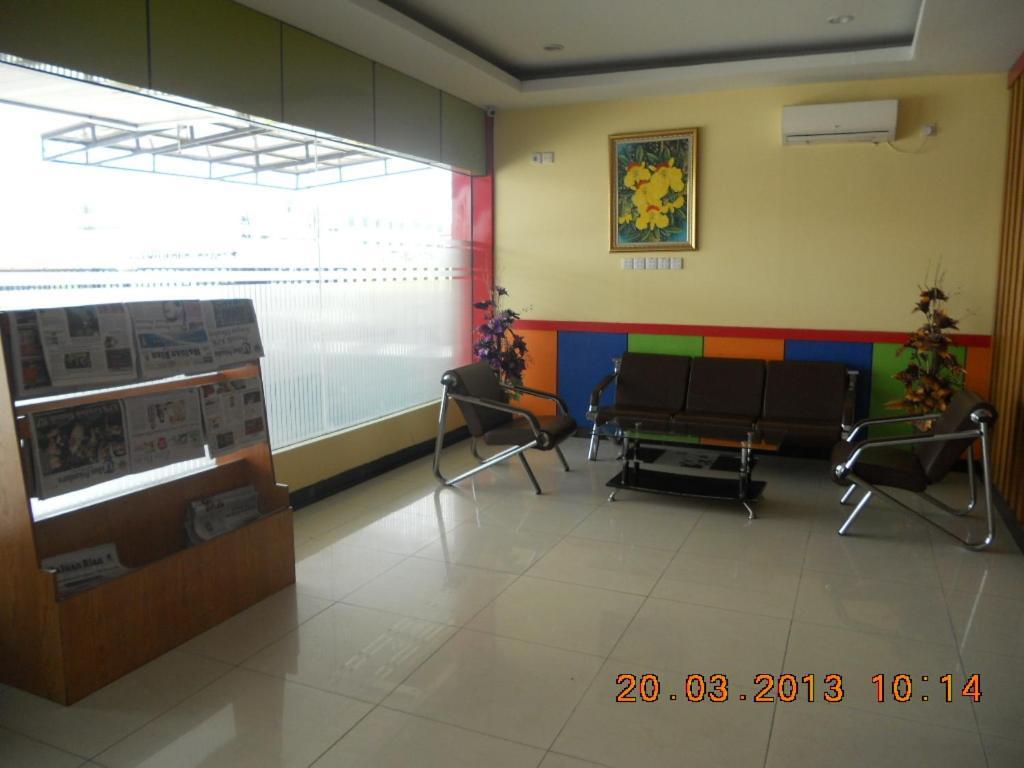 Parma Panam Hotel Pekanbaru Exterior foto